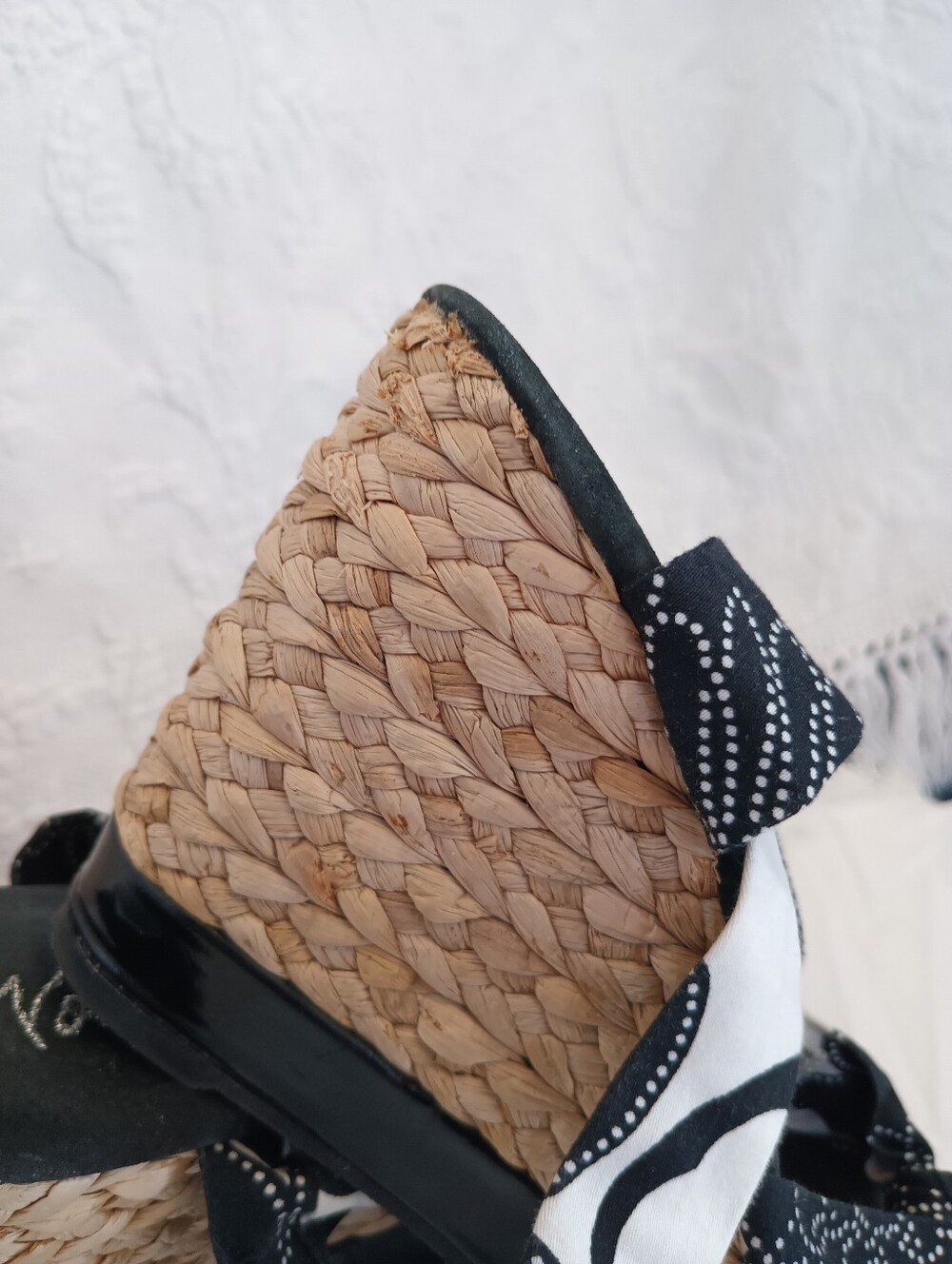 Very Volatile Black & White Lace-Up Espadrille Wedge Sandals Floral High Heels - Picture 5 of 10